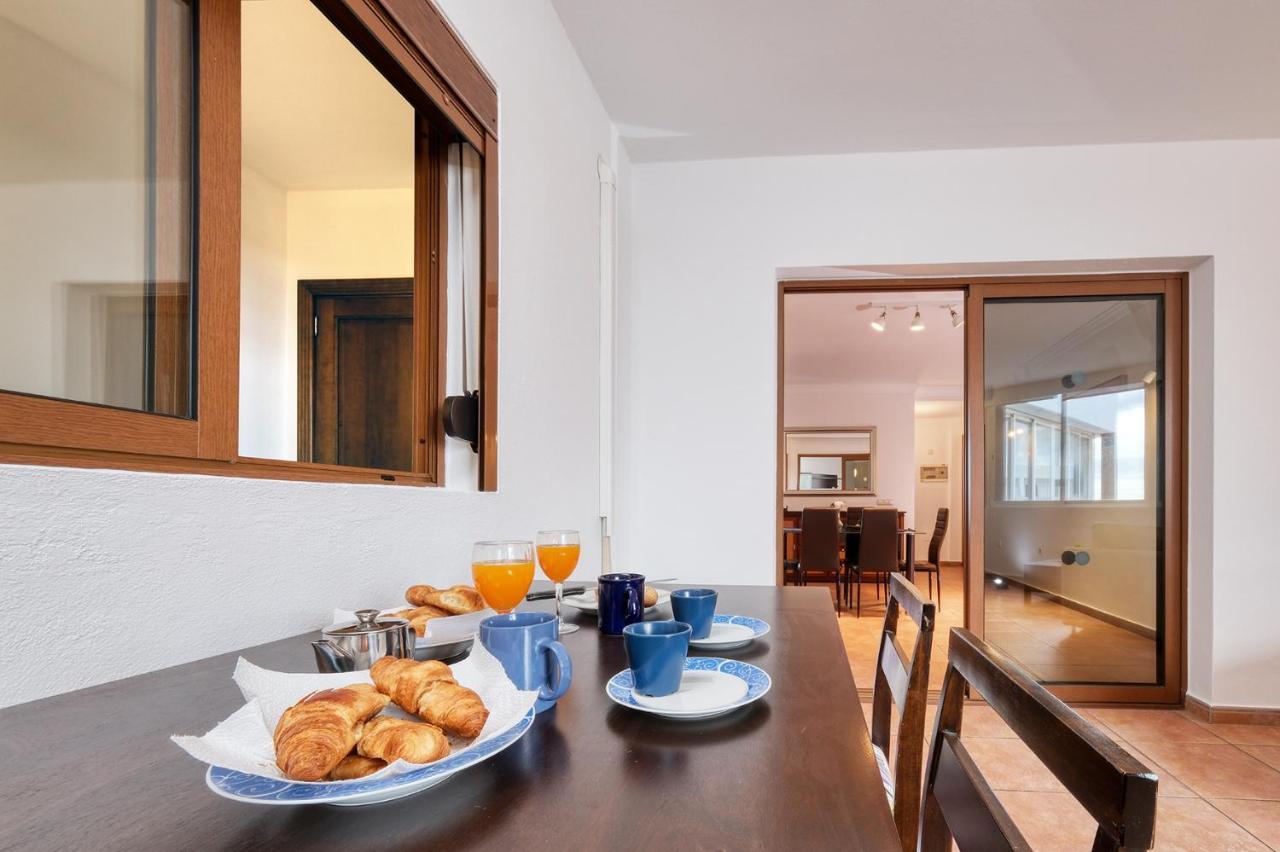 Вілла Casa Elin-Shared Pool, Fast Wifi Коста-Тегісе Екстер'єр фото